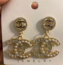 Load image into Gallery viewer, Designer Earrings