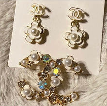 Load image into Gallery viewer, Designer Earrings